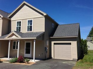 20 Edgefield Ln, Brunswick, ME 04011