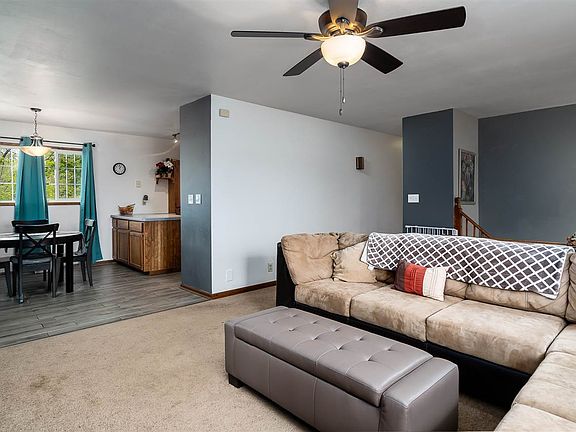 5th image of 2610 Beaumont Pl