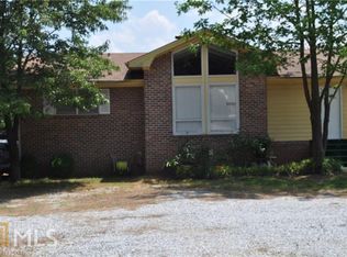 4218 Walking Ln, Lilburn, GA 30047