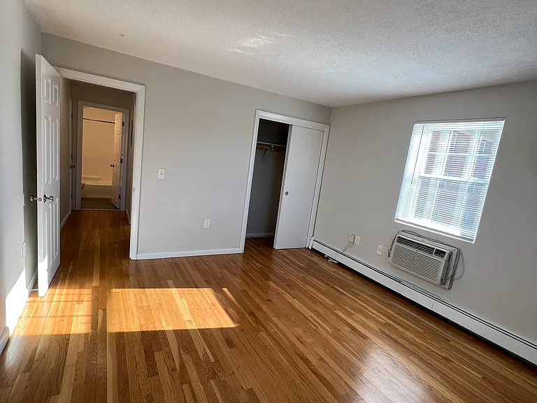 52 Mill St #4 — Photo 6