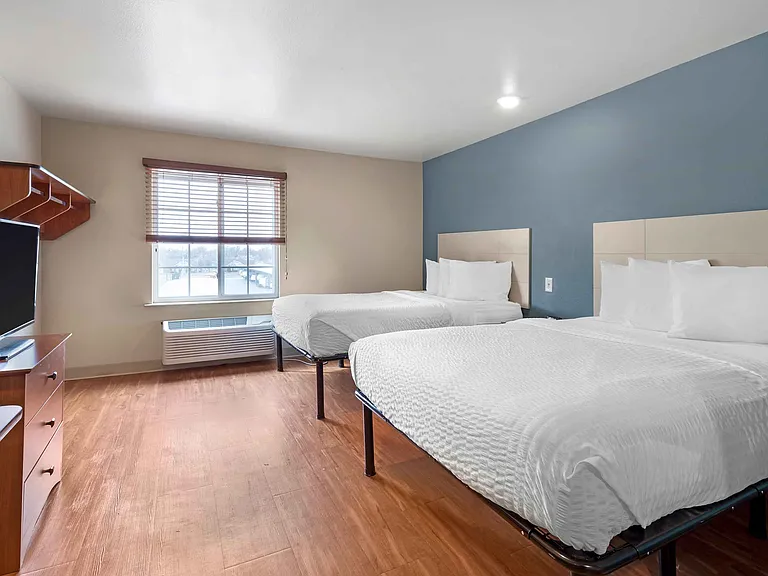 Studio Suite - 2 Full Beds