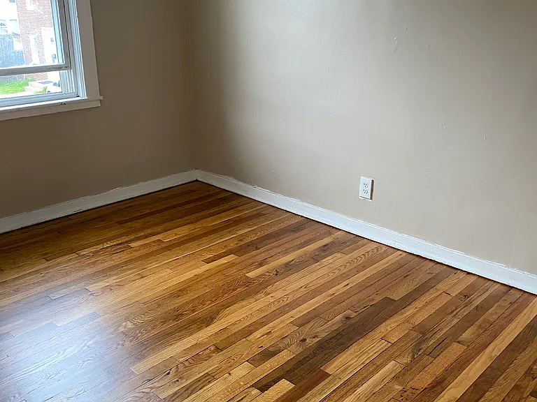 22-28 Acme Pl — Photo 9