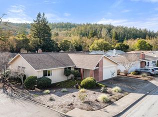 6562 Stone Bridge Rd, Santa Rosa, CA 95409
