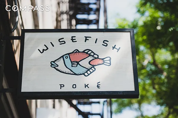 Rented by Compass | media 40