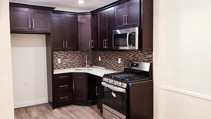 Sold by Brooklyn IQ Properties Inc | media 20