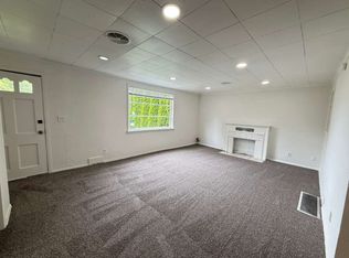 9242 2nd Ave NW, Seattle, WA 98117
