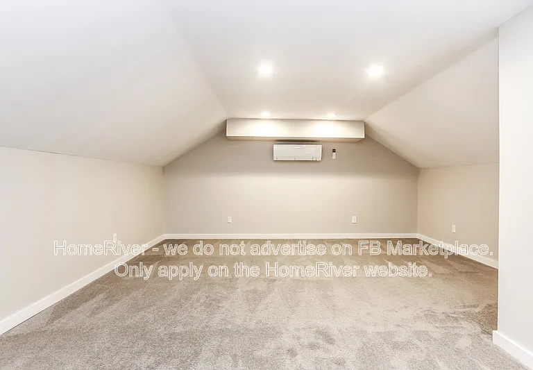 629 Lake Crossing Ct — Photo 19