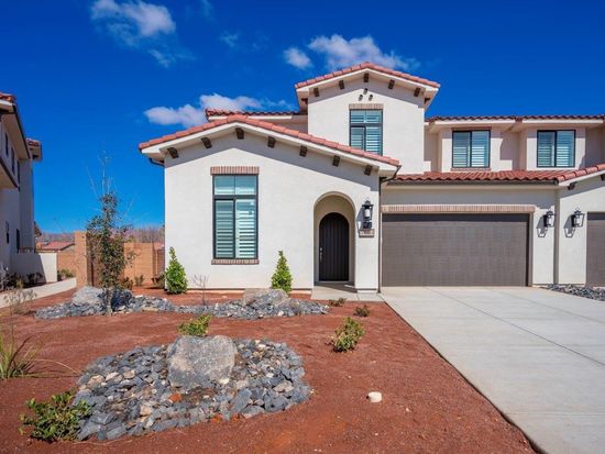 3780 Arcadia Dr #66, Santa Clara, UT 84765