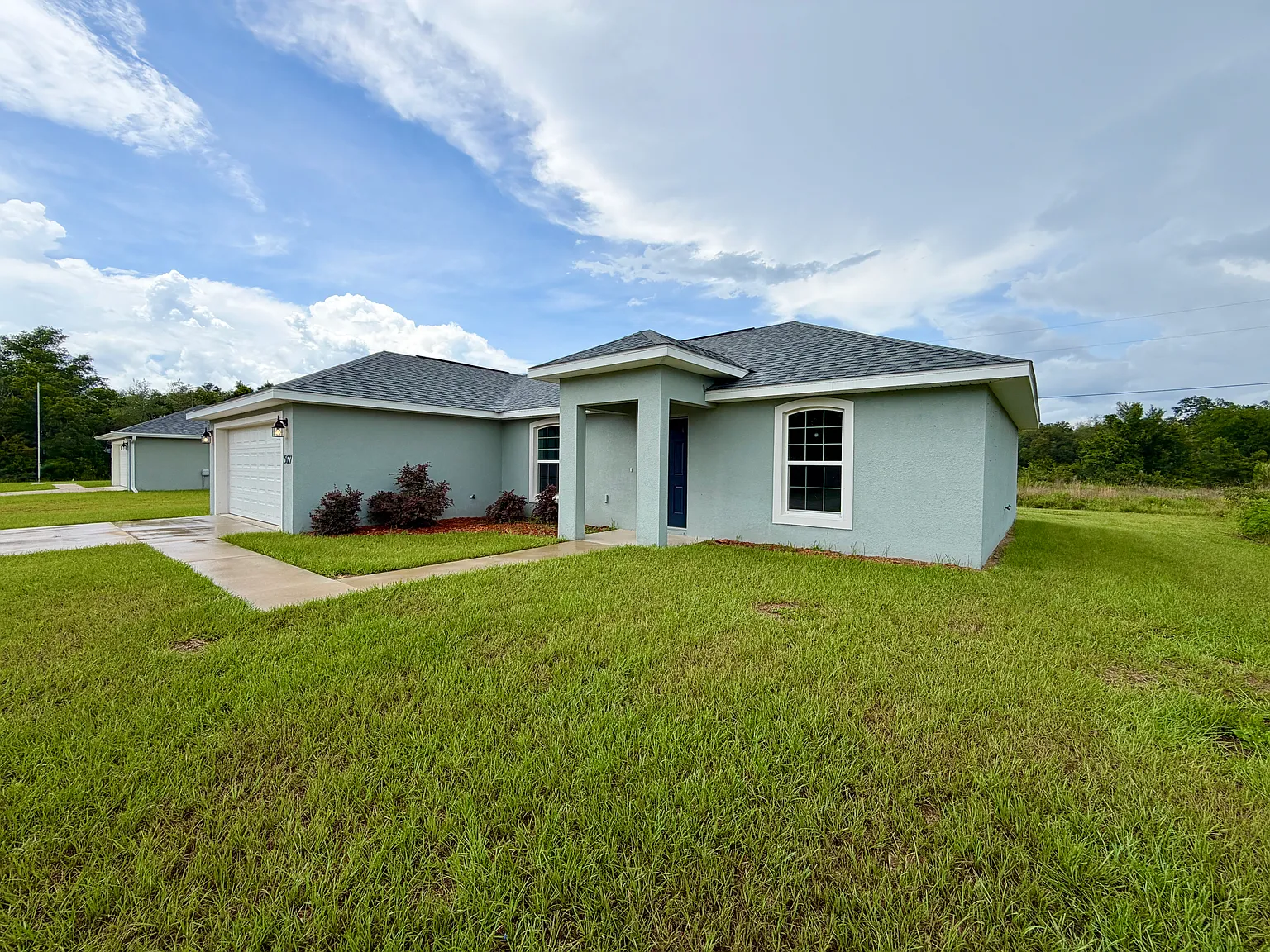 3 bed, 1282 sqft, $1,650 — Photo 2