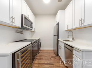 136 Cornelia St #4, Brooklyn, NY 11221