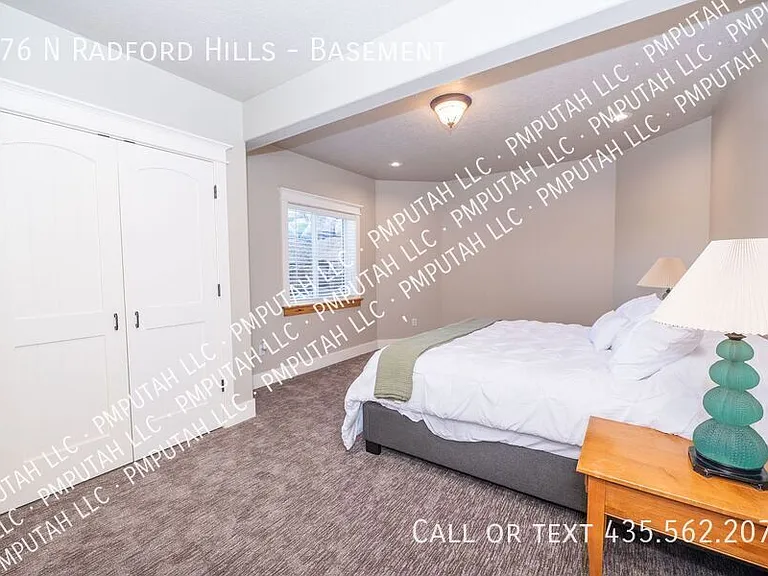876 N Radford Ln #BASEMENT — Photo 8
