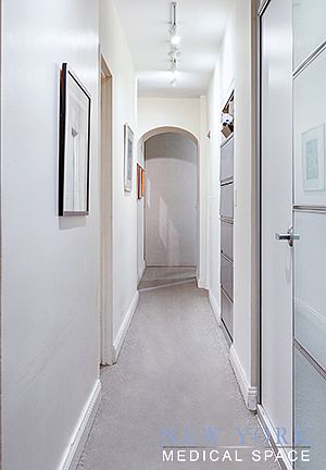 5th image of 900 5th Ave Floor 1