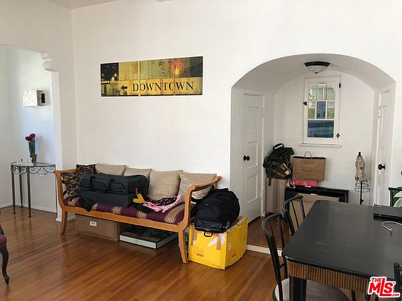 2nd image of 813 S Stanley Ave