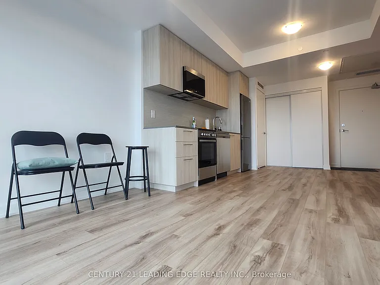 7439 Kingston Rd #710 — Photo 8