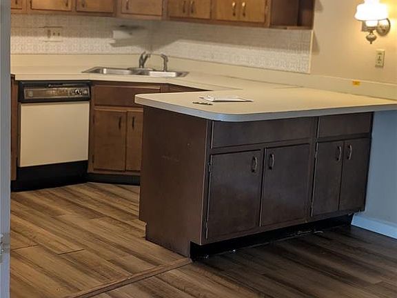 4th image of 8776 Sieloff Dr APT G