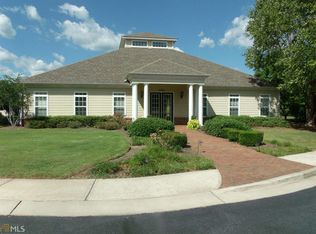 3704 Commonwealth Cir, Newnan, GA 30263