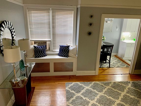 4th image of 19 William St APT 4A
