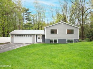 15 Fairway Blvd, Gansevoort, NY 12831