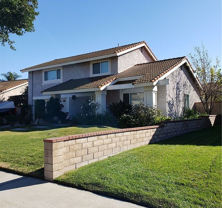 1st image of 209 Cormorant Dr