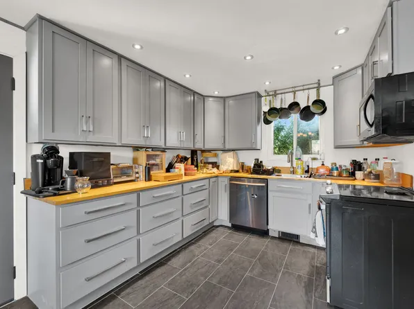 5289 S Leprechaun Ln W, Salt Lake City, UT 84118