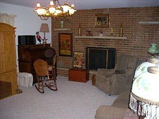 2nd image of 914 Falmouth Ave