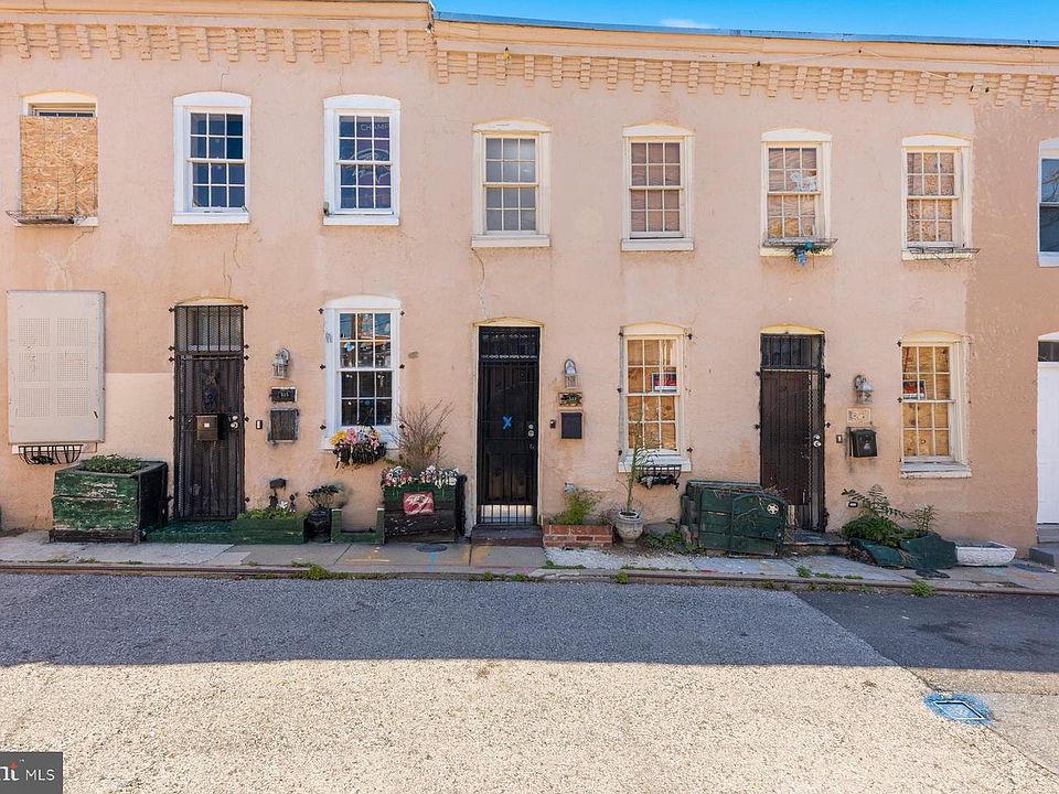 1st image of 517 Callender St