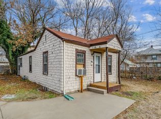 724 S Poplar St, Wichita, KS 67211