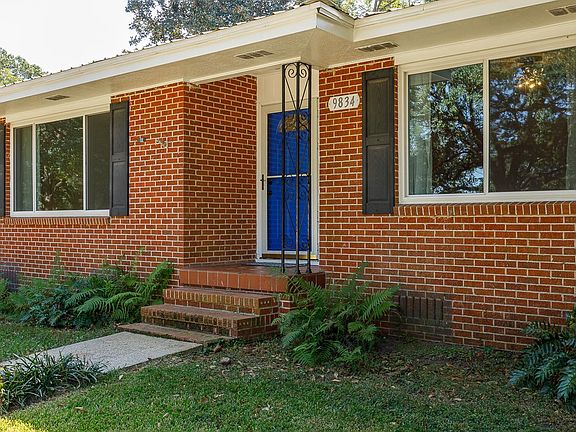 2nd image of 9834 Dipple Dr