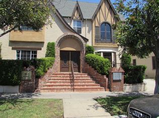 360 N Curson Ave APT 4, Los Angeles, CA 90036