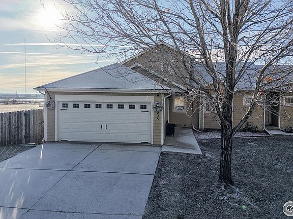 2nd image of 8208 Clayton Ct