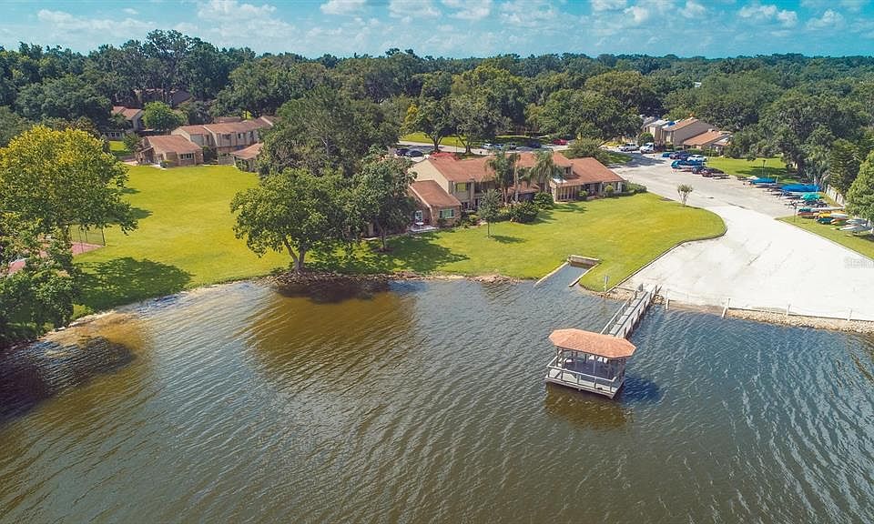 1st image of 405 Oak Haven Dr