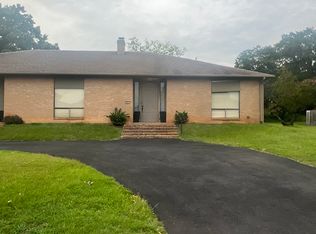 311 Hampton Ct, Longview, TX 75605