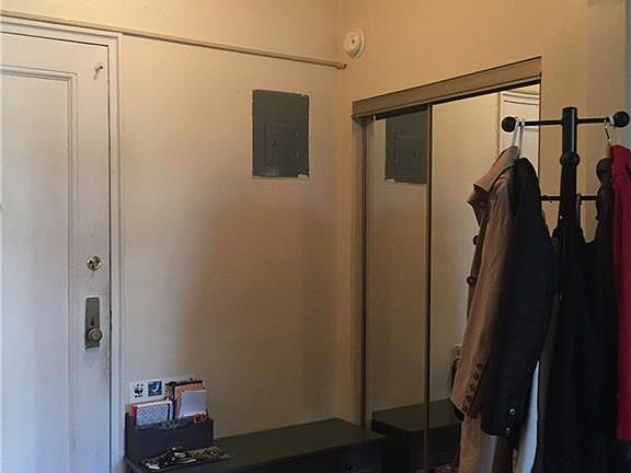 5th image of 2 Greenridge Ave APT 3A
