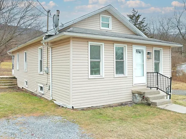 525 Mountain Ave, Altoona, PA 16602