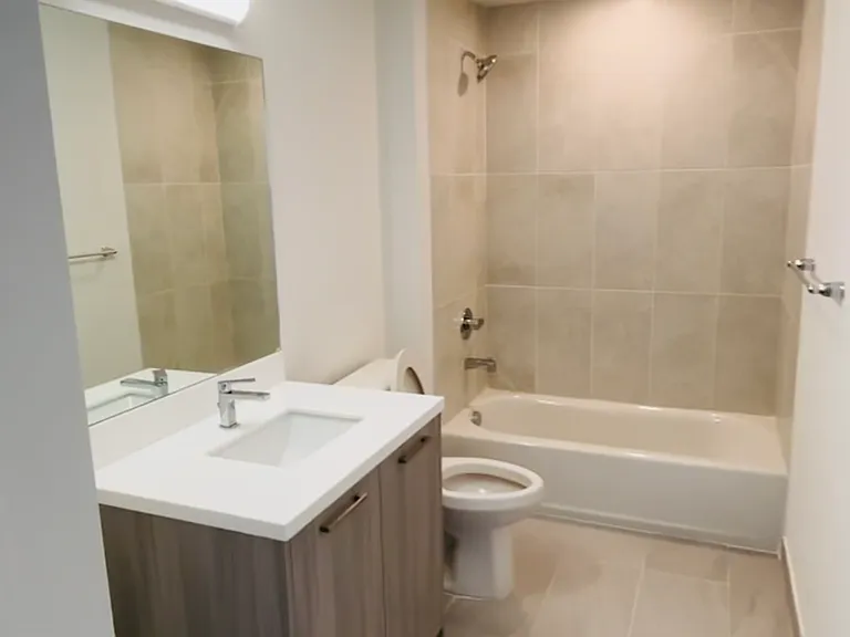 430 NW 34th Ave #607 — Photo 11