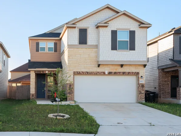 1922 Brandywine Dr, New Braunfels, TX 78130