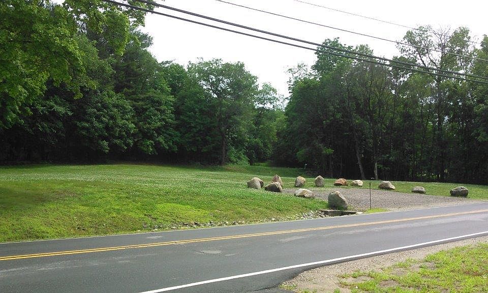 2nd image of 99 Winona Rd