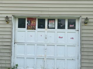 1925 S Hackley St, Muncie, IN 47302