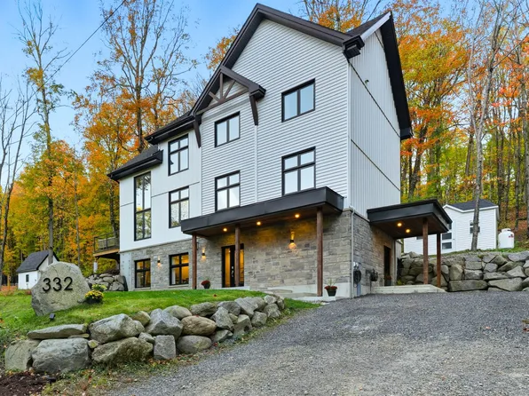 332 Chemin Huntington, Bromont, QC J2L 2B5