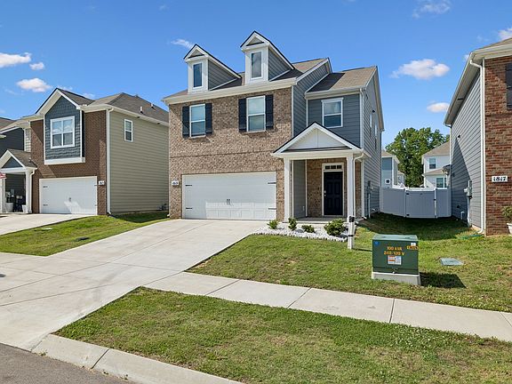 3rd image of 1815 Wellwood Ln