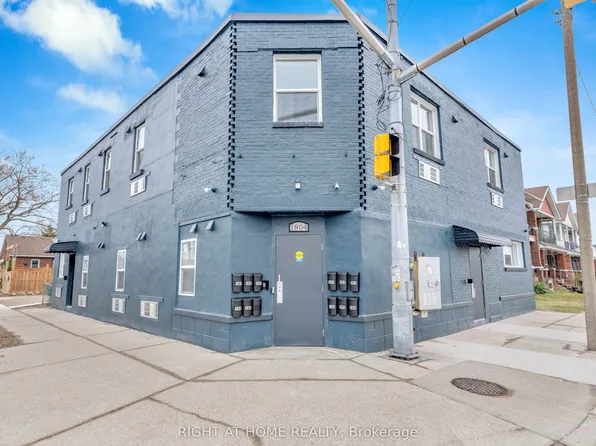 1804 Drouillard Rd Unit 105, Windsor, ON N8W 3X5
