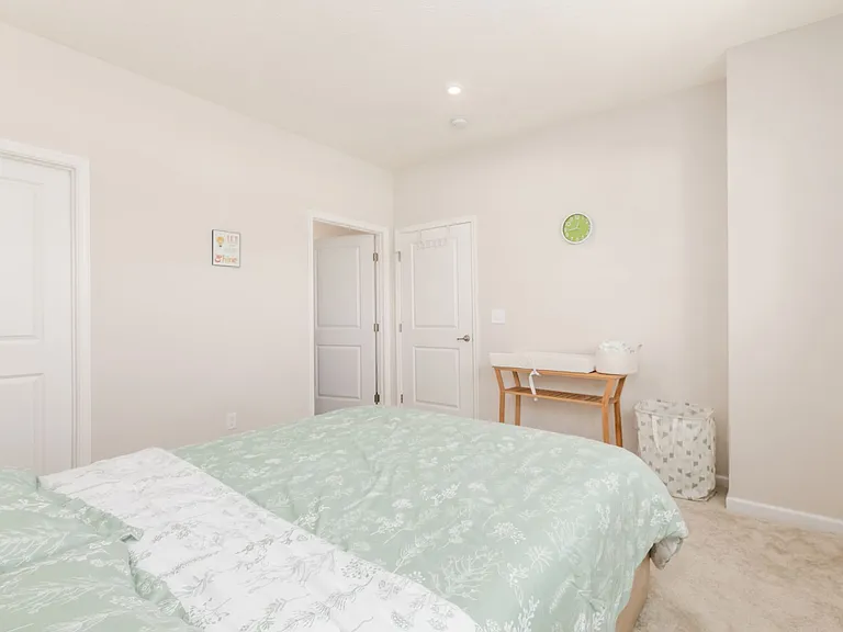 28 Royal Palm Ct #1 — Photo 13
