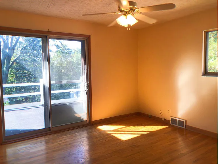332 Kenridge Rd #B — Photo 14