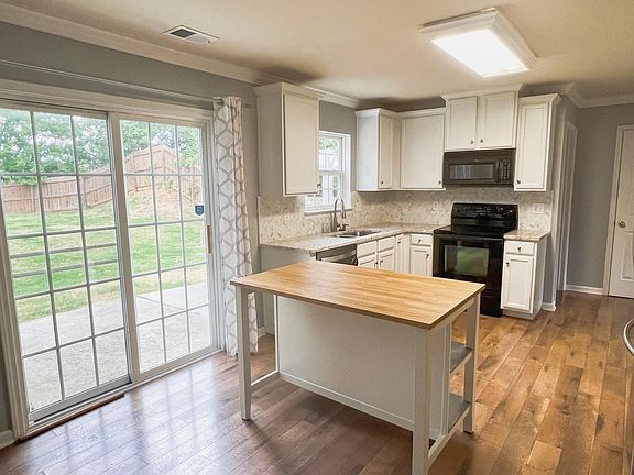 5th image of 6636 Centerline Dr