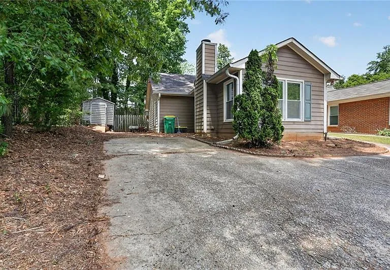 1929 Cooper Landing Dr SE — Photo 26