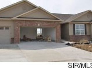 6962 Magona Ct, Maryville, IL 62062