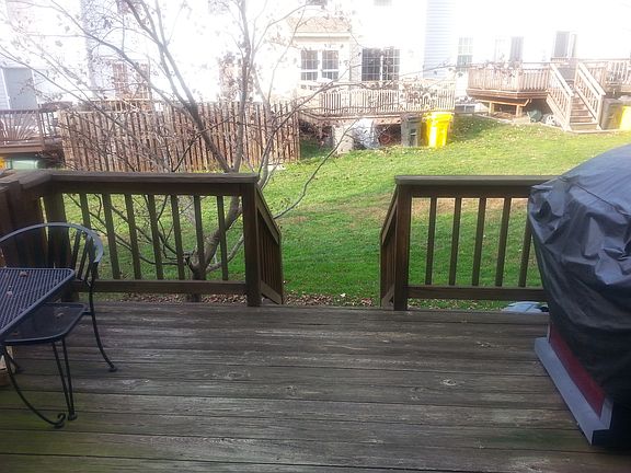 Deck/yard