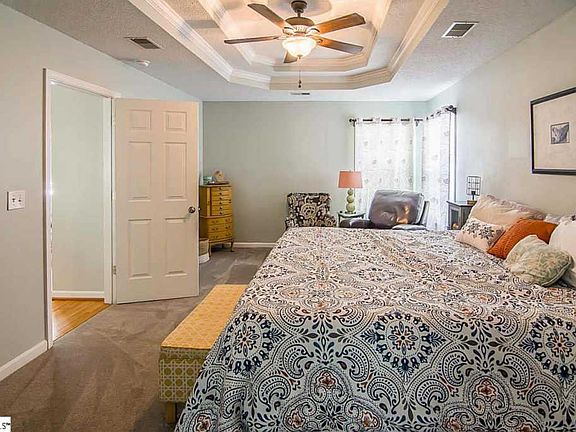 4th image of 1005 Dunwoody Dr