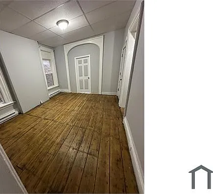 4 bed, $1,700 — Photo 2