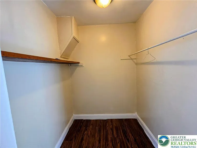 524 N 5th St #1 — Photo 6